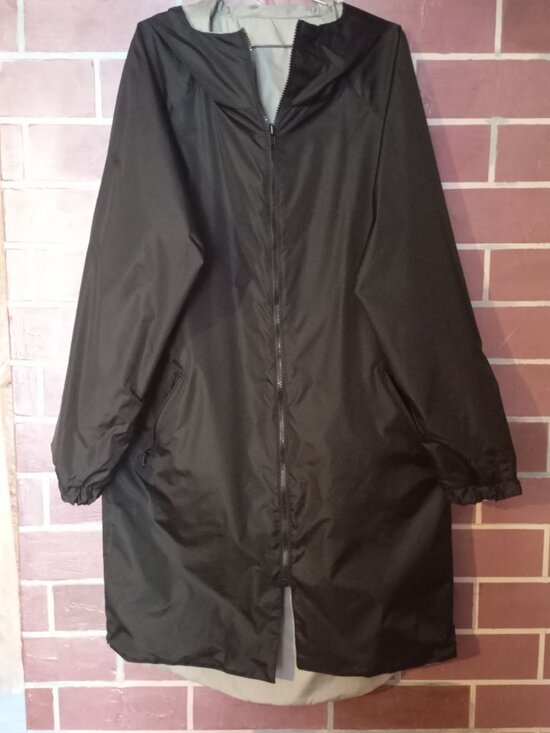 Maggy London Jackets & Blazers - Reversible women's raincoat